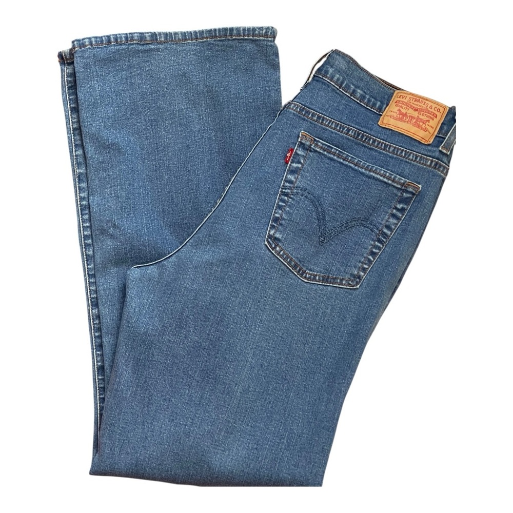 Levi's Blue Bootcut Jeans with Classic Fit
